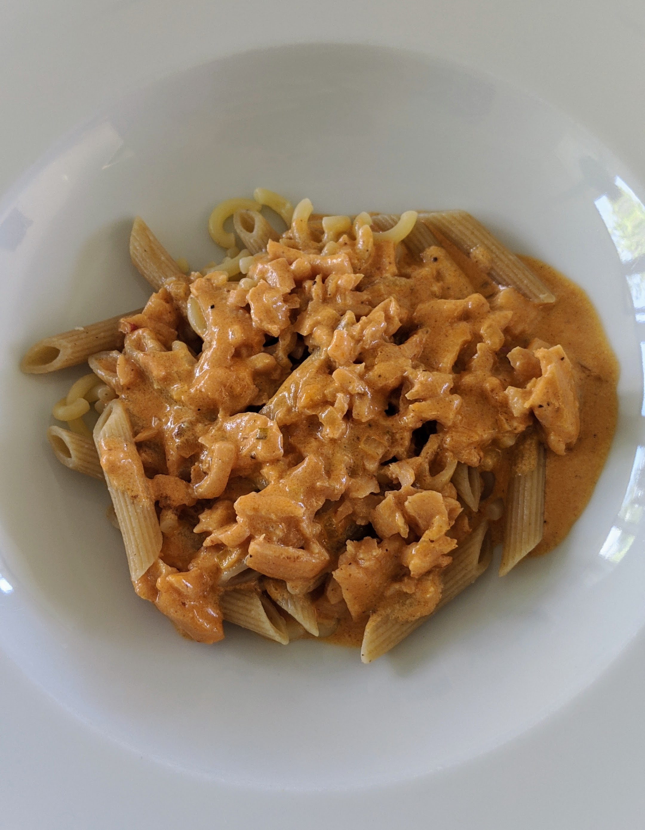 Farfalle al Salmone